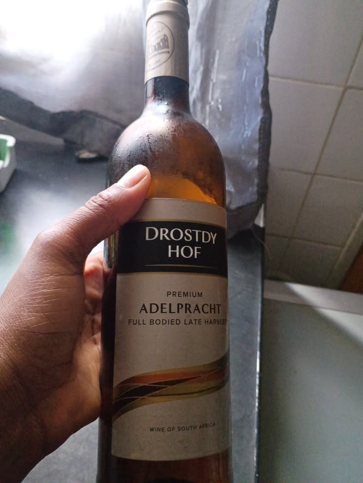 Drevnii Monakh Red Wine